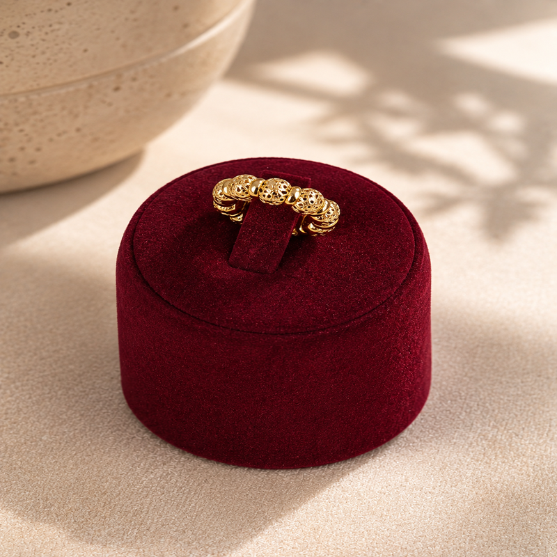 Bague dorée du pack Lumière